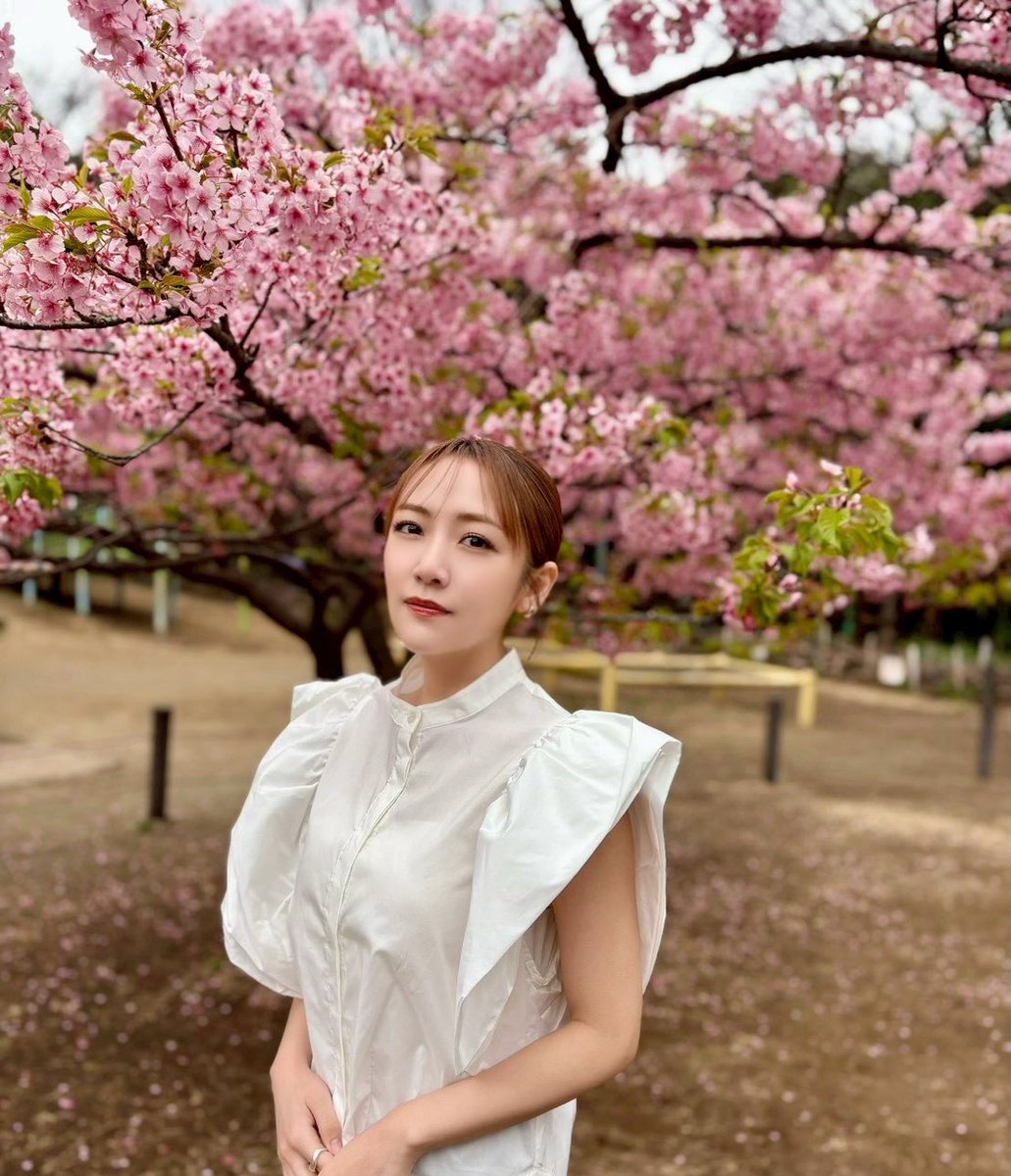 ご報告です🌸
洗足学園音楽大学の客員教授として4月から関わらせていただくことになりました🥺
自分の経験が、これからの時代にチャレンジする学生の皆さんの何かヒントになるならばこれほど嬉しい事はありません！
学生の皆さんと「共に」考え学ばせていただきたいと思っています！頑張るぞー✨