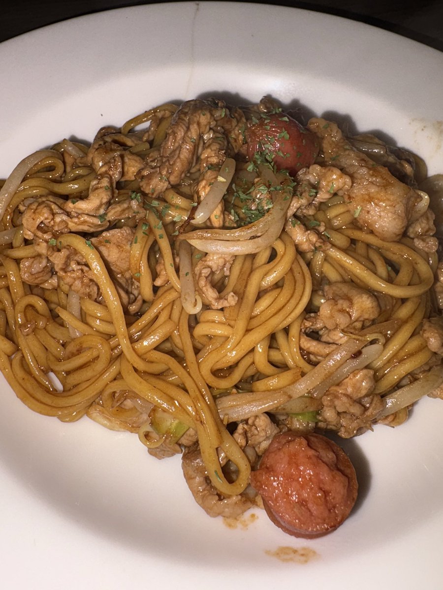 おはようございます☀ 本日も17時オープンです。お時間ございましたら