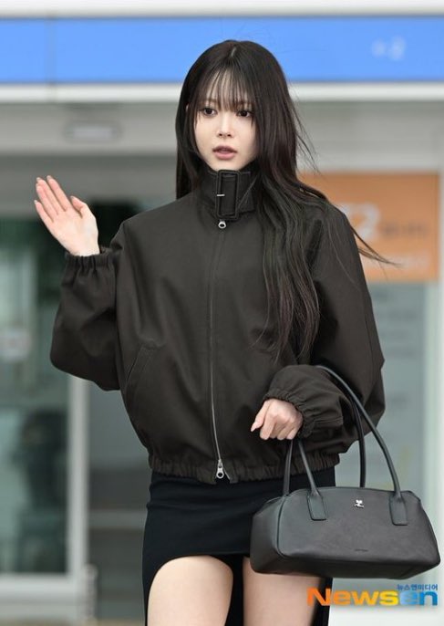 フランスに行く大人ホンウンチェやばい😍
