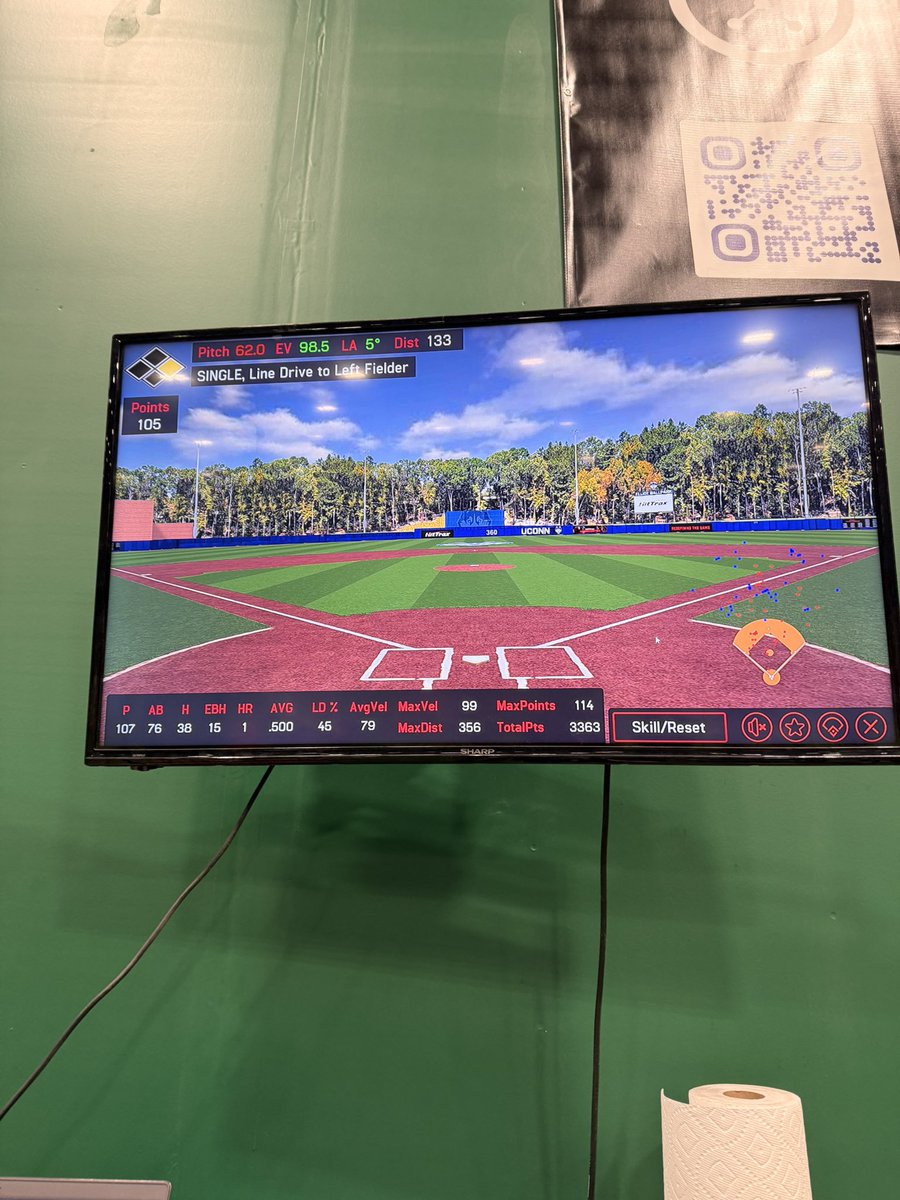 VinceLenmark's tweet photo. New 60 yard dash PR today with @pitch2pitch of 6.72 along with a new exit velo PR of 98.5. 
#uncommitted https://t.co/UAmuruStYX