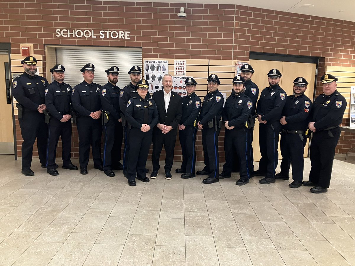 Rep. Stephen F. Lynch tweet media