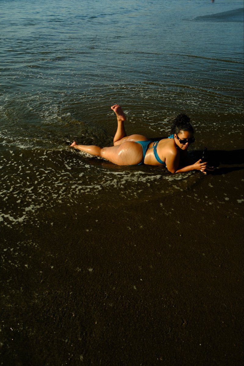 honeyxhips's tweet photo. Playa Portero Costa Rica 🇨🇷 #blacksand #bbw #costarica https://t.co/uc77w6Zey8