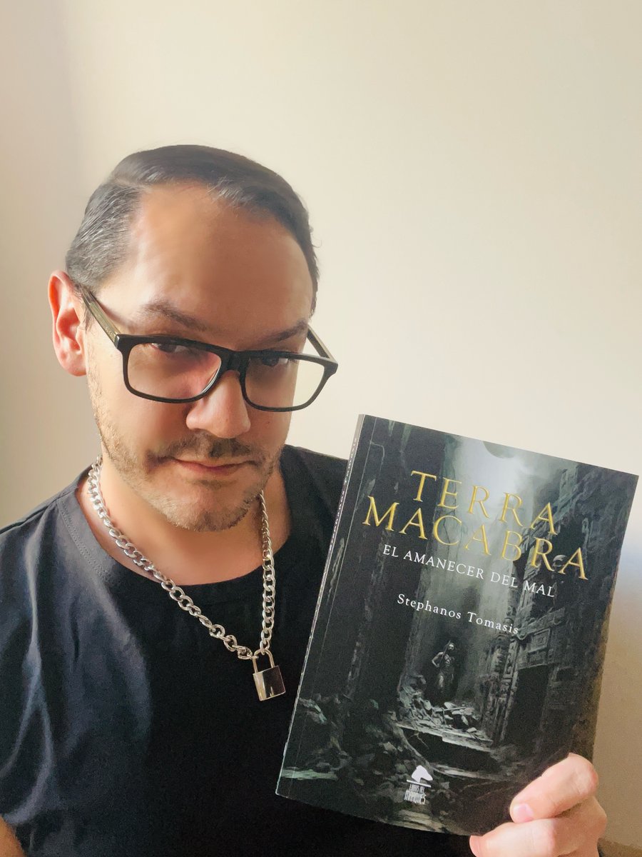 La literatura fantástica tiene espacios que siembran la curiosidad de los lectores: “Tierra macabra” de Stephanos Tomasis, publicado por <a href="/LibrosMarques/">Libros Del Marqués</a>, es una refrescante sorpresa donde sus personajes, fincados en el imaginario maya, crean nuevos terrenos entre la fantasía y el