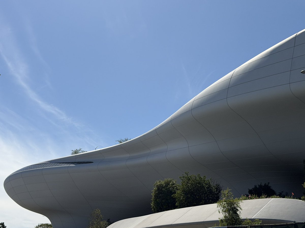 Richard Burton tweet media