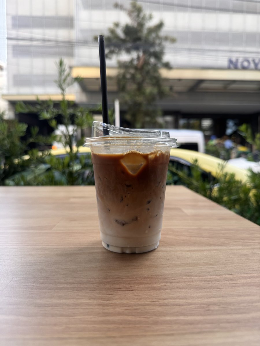 GaRuRusoi20's tweet photo. JJカフェオープンしています。

Sukhumvit soi 20、この近辺ではかなりお安くなっています！

散歩がてらよかったら寄ってください！ https://t.co/Y3RAu6rigs