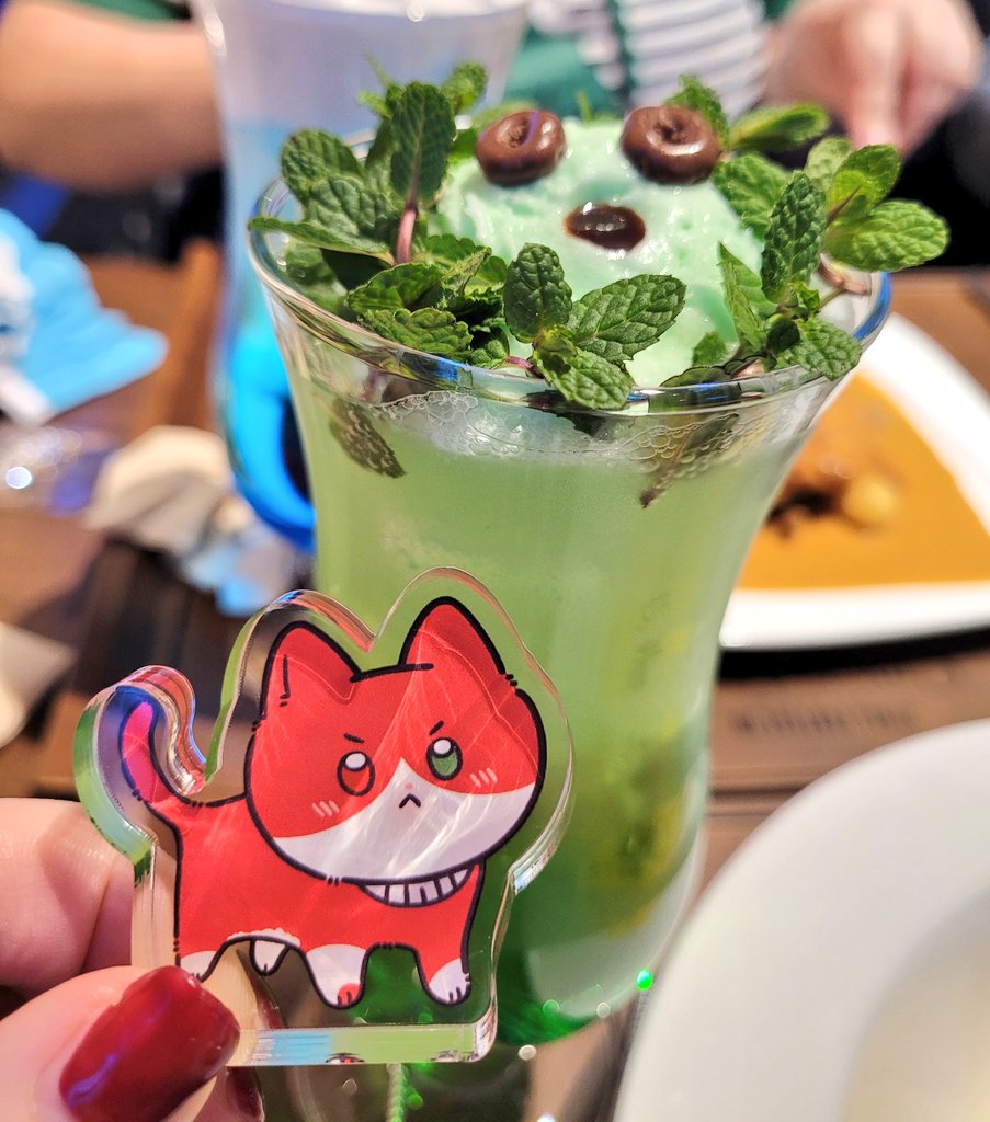 먹뎌롸 tweet media