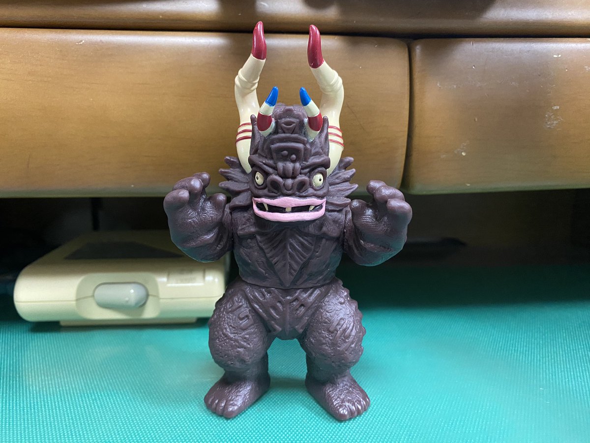 ウルトラセブンのエレキング回に初登場したカプセル怪獣ミクラス、今日