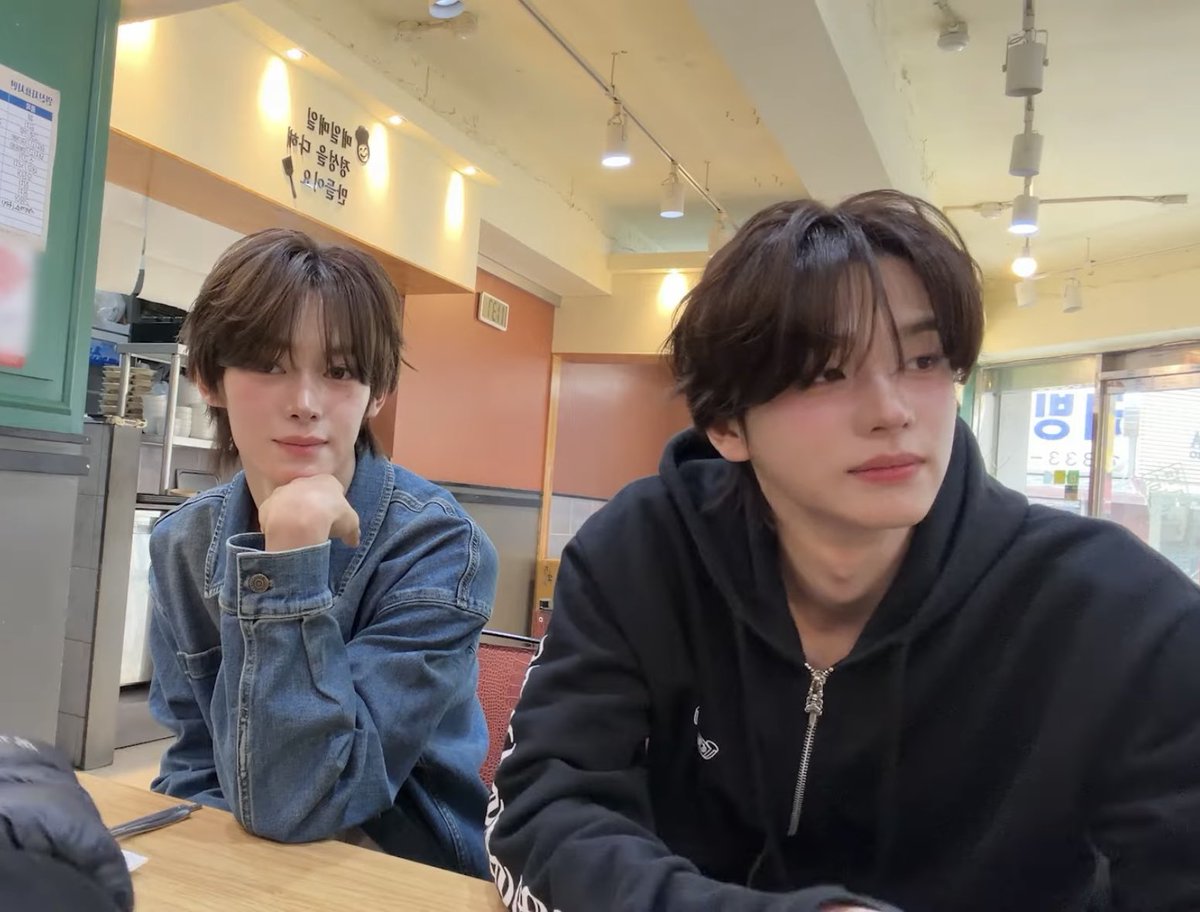 I’m going insane over their size difference