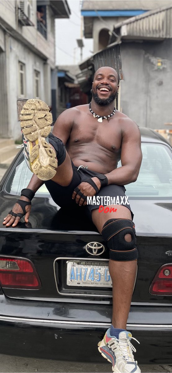 MasterMaxximus$terling🤴🏿 tweet media
