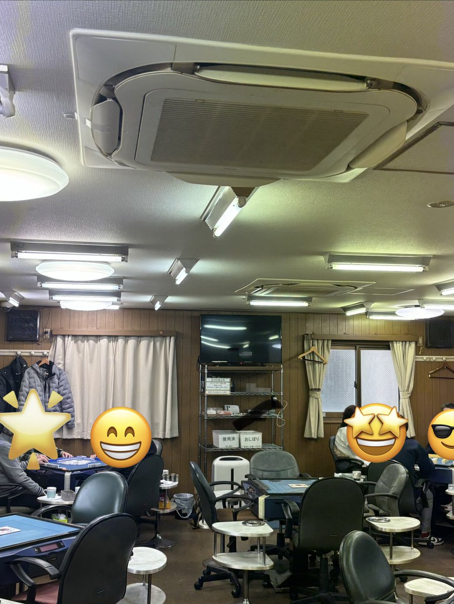 ayase_top's tweet photo. おはようございます。
休み明けはあいにくの雨でのスタートとなっております。
しかし朝早い時間から貸し炊くのお客様ご来店頂いております。

学生様無料は適応中ですので是非ご利用ください。

#足立区　#麻雀　#学生　#千代田線　#学割 https://t.co/I1H7CZapzk