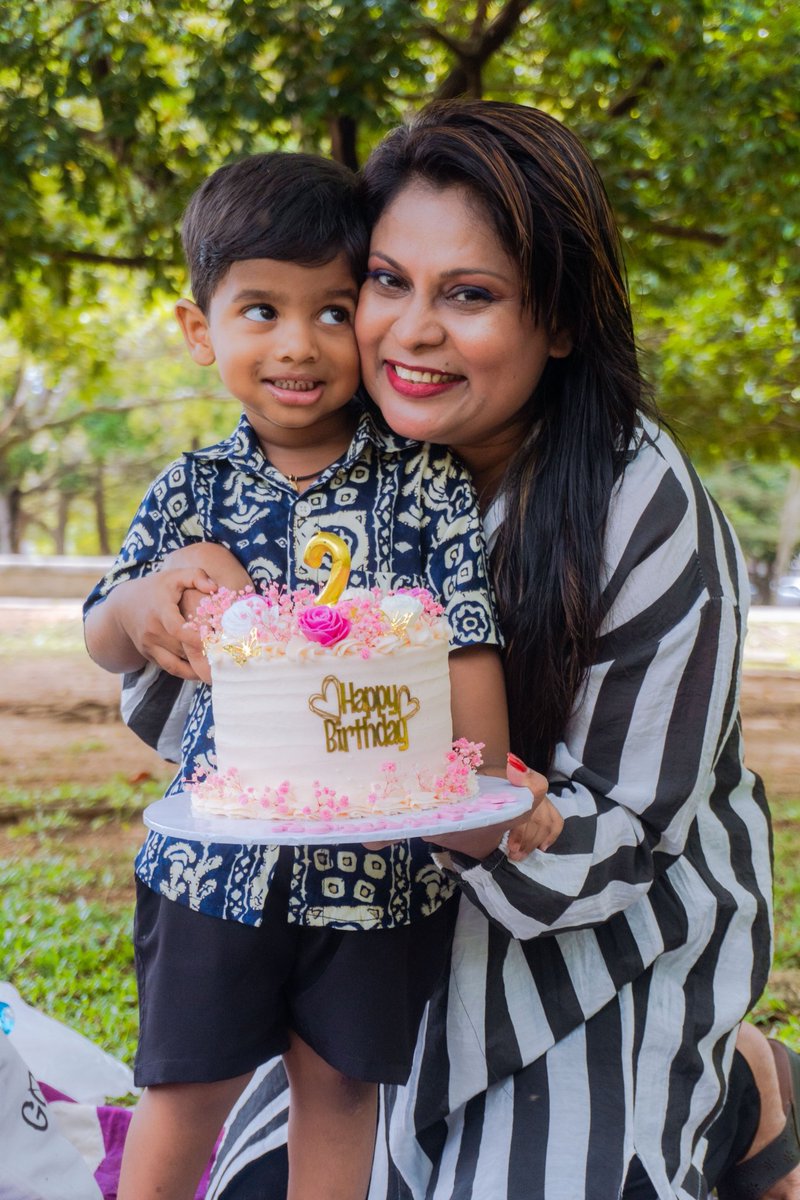 Ashanthi Warunasuriya tweet media