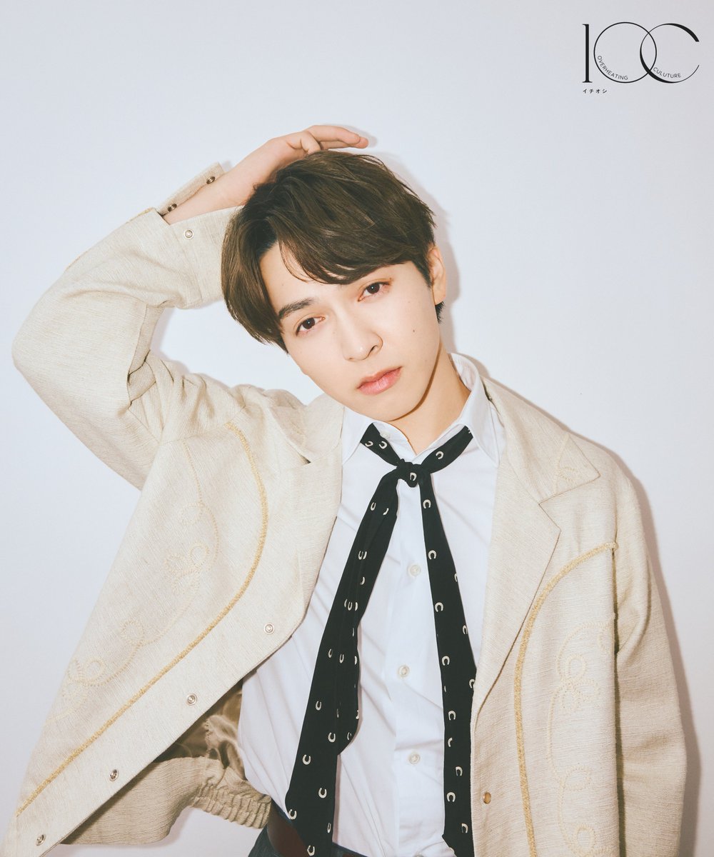 TakarajimaMook's tweet image. ✦┈┈┈┈┈┈┈┈┈┈┈┈┈┈┈✦

#1OC Vol.7  3月11日（水）発売
表紙は #MILK （@milk_info ） 🍼✧

#吉田仁人 さん💛

✦┈┈┈┈┈┈┈┈┈┈┈┈┈┈┈✦