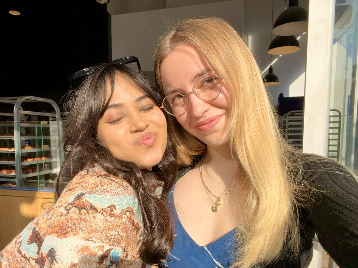 Ally Bell tweet media