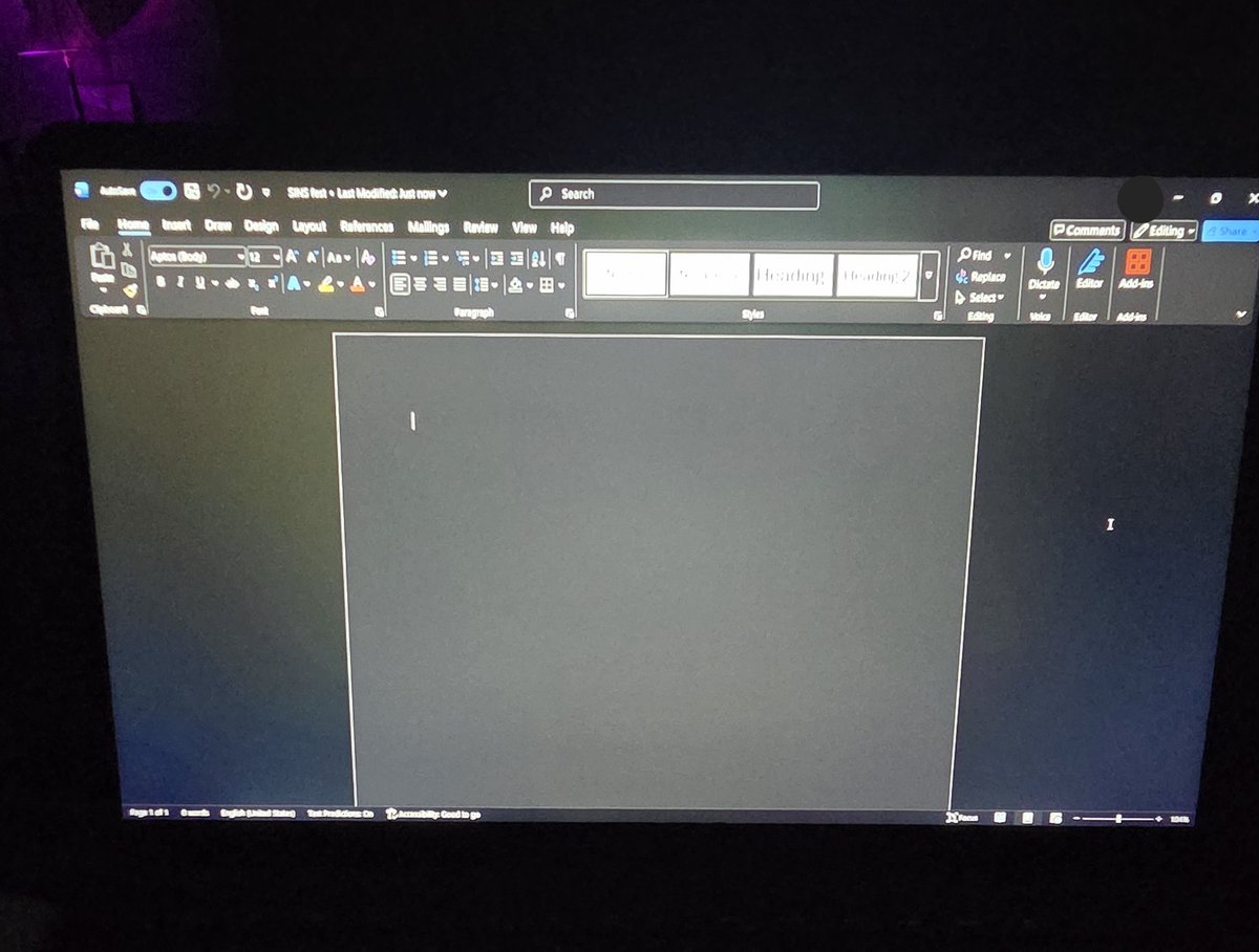 aksot_'s tweet photo. I'm alive 👋 Thank you to everyone who has sent me messages, I'll respond tomorrow when I'm a little more lucid. For now, after months of not opening any writing docs, I'm going to write. https://t.co/cugPz6ugND