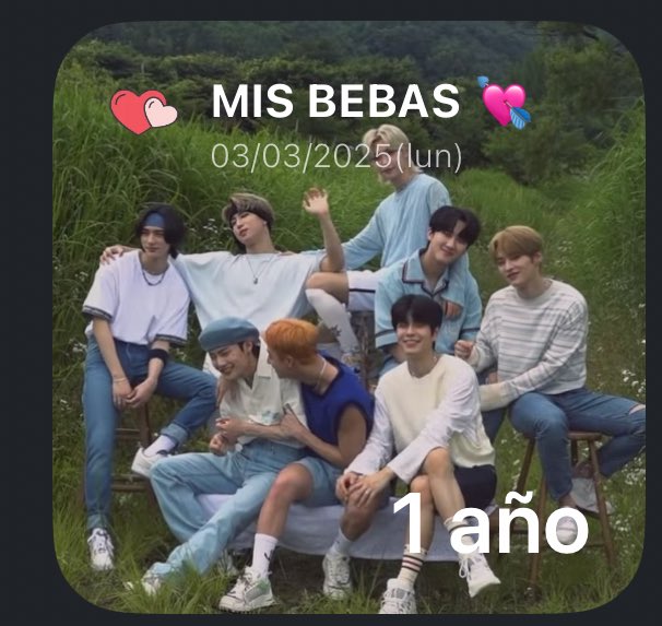 jaazlvskz's tweet photo. HOY CUMPLE UN AÑO EL MEJOR GC LAS AMO DEMASIADO MIS BOMBONCITOS RELLENOS DE DULCE DE LECHE 😭😭💘💘💘💘💘 https://t.co/KP36oNRiiv