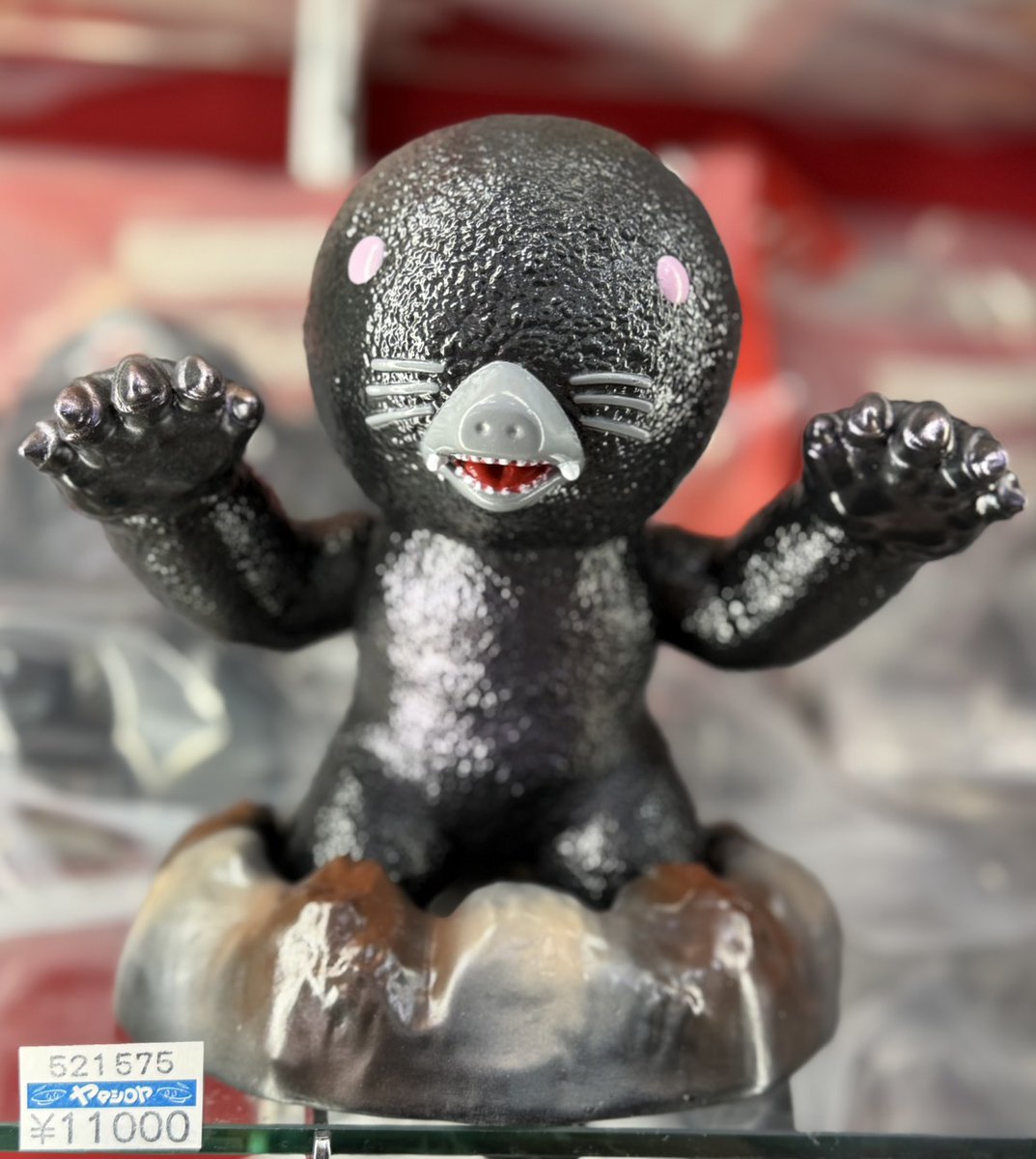 5階売場に新入荷⚡️ ELECTRIC TOYS ✓ウルトラ怪獣 リエディット