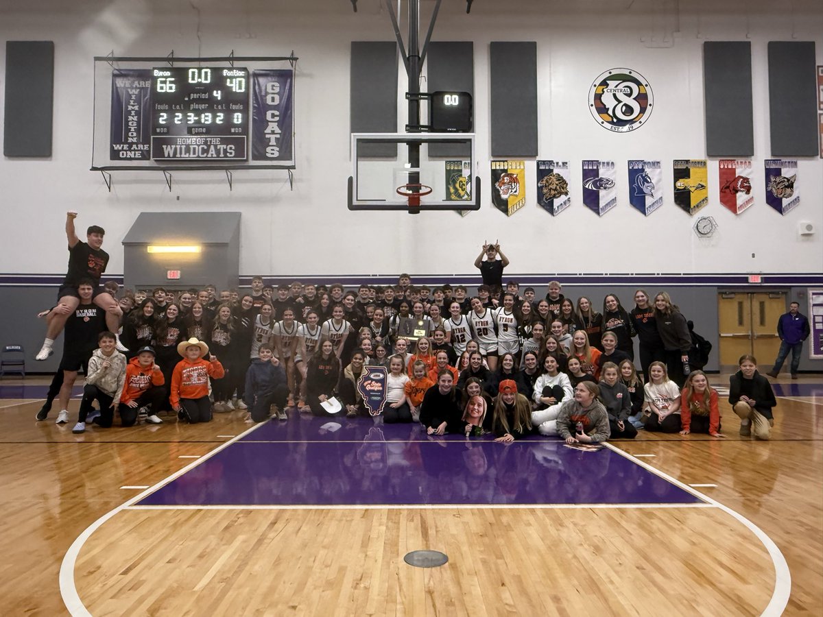 ByronLadyTigers's tweet photo. Thank you thank you thank you to all the fans that came out tonight.  So happy this team gets to go back to redbird!! https://t.co/BzJsuNd8UC