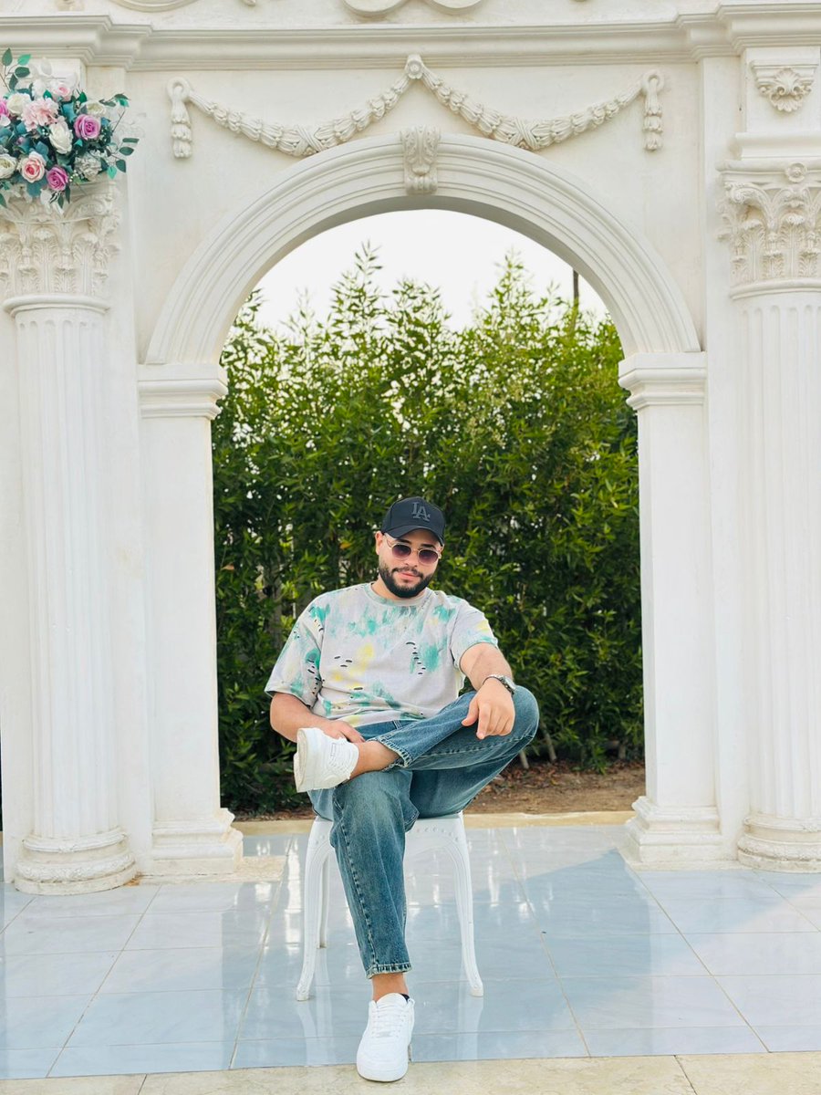 BKLANA3's tweet photo. نـحن بـخير يـا مـن لا تـحبون لـنا الـخير ... 🌸💜🦅...... https://t.co/LqYBPsPTt8