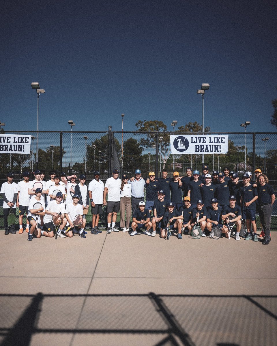 Loyola High School Athletics tweet media