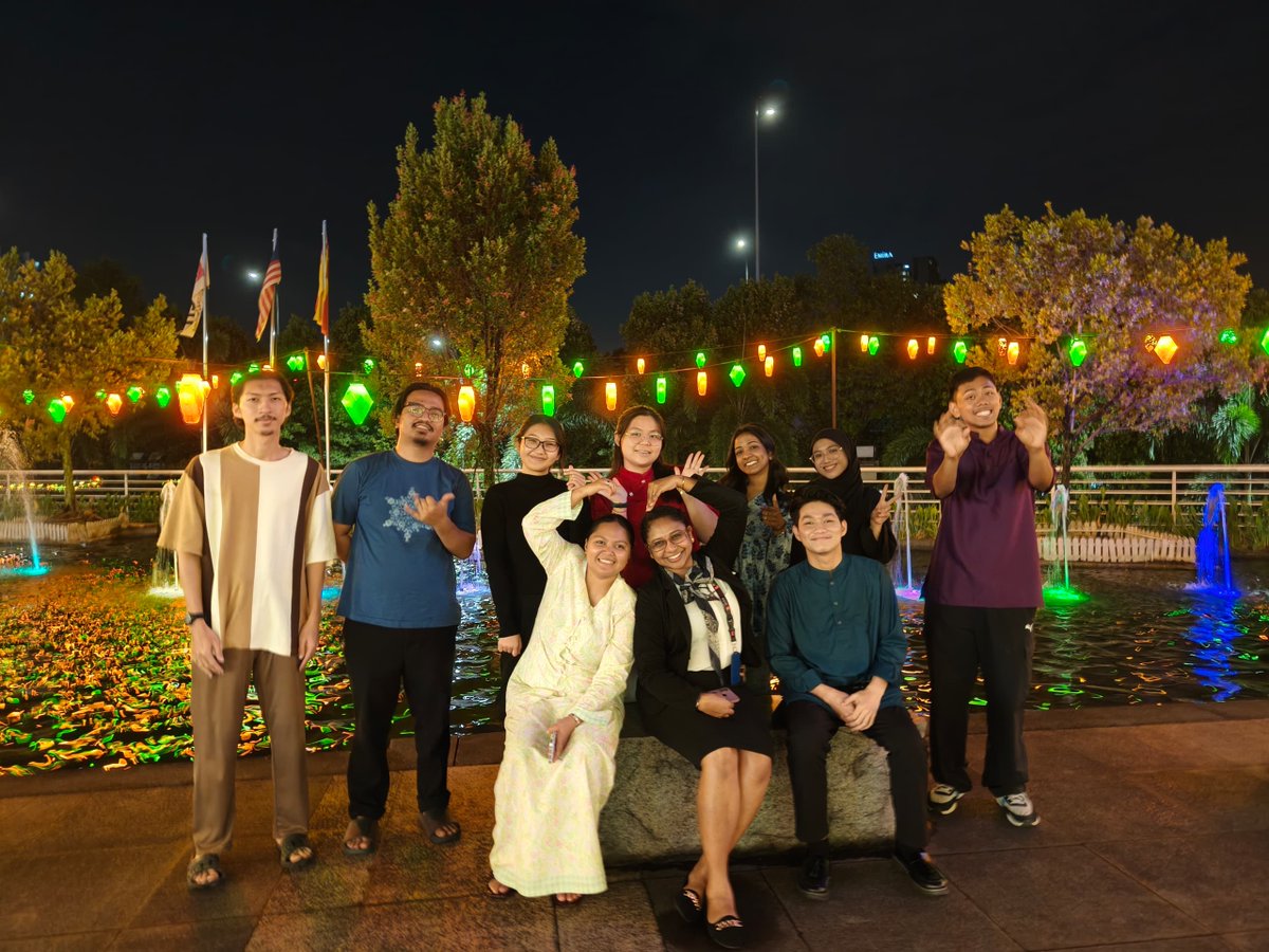 MSUmalaysiaSHCA's tweet photo. A simple iftar, a meaningful connection.
Mentors & mentees came together for a night of bonding beyond the classroom โ just stories, laughter, and Ramadan vibes. ๐โจ
#MSUMalaysia #MSUMalaysiaSHCA #RamadanVibe #RamadanConnect https://t.co/CKD36WhHYn