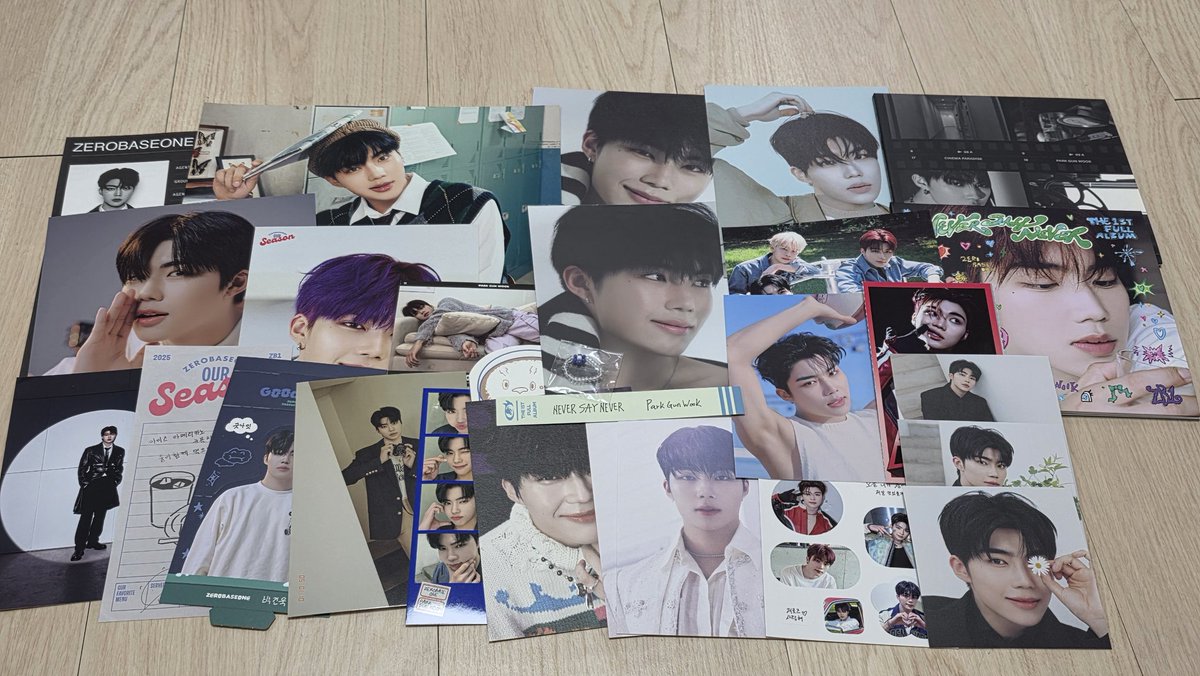 duto217461's tweet photo. 제로베이스원 박건욱 포카 굿즈 양도
하자 있을 수 있습니다. 예민하신 분❌️
일괄(all) 우대
• 포카 all  1.8
• 굿즈 all  1.5
• 포카 + 굿즈 all 3.0 
편하게 문의 주세요🩵
제로베이스원성한빈김지웅장하오석매튜김태래리키김규빈박건욱한유진제베원건욱굿즈포카sell
https://t.co/JSkWCMy2qE https://t.co/zeF3bugyJe
