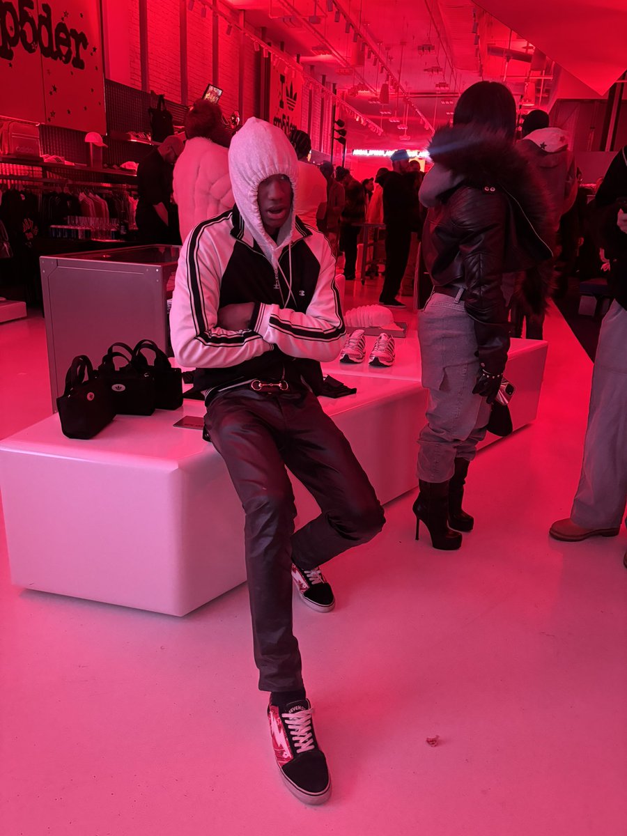 The Saint Laurent Don tweet media