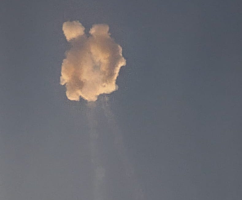 Howard King tweet media