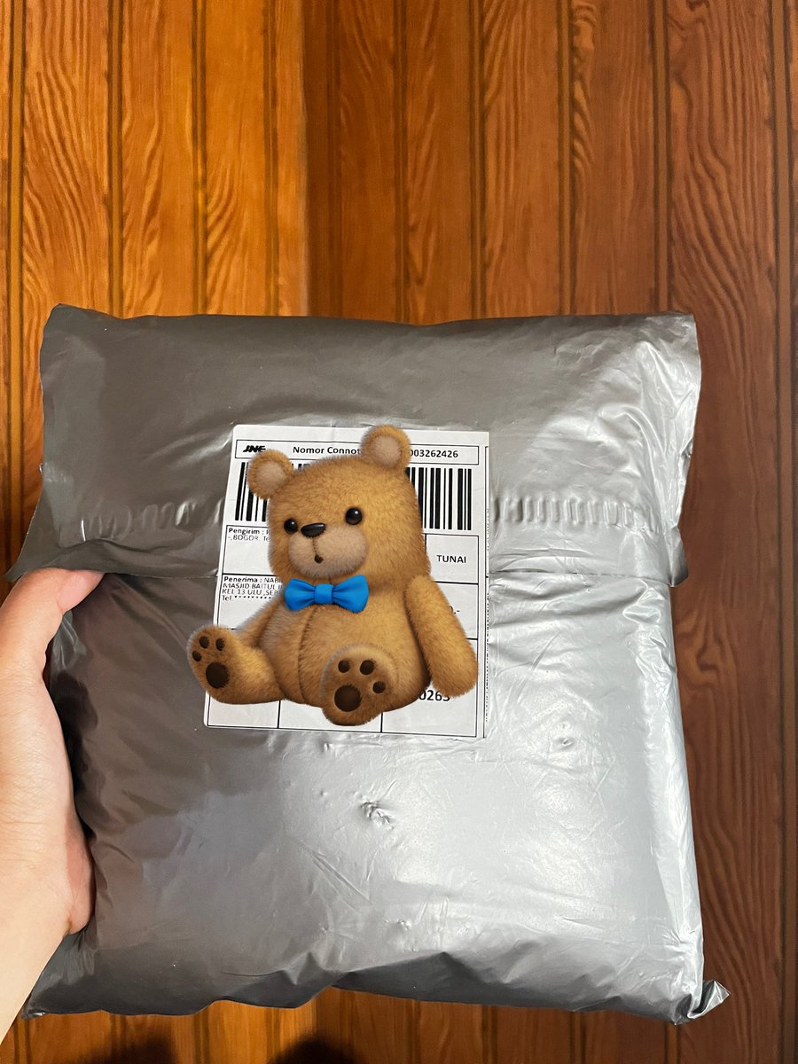 kookiesmee's tweet photo. Alhamdulillah MasyaAllah tabarakallah terimakasih banyak om @aewin86 paket mukena #RidColl nya sdh sampai dgn aman, beneran cantik premium banget warnanya juga suka. pas juga di muka ku yg kecil ini, dia juga ada resleting buat muka yg agak lebar. 10000/10 sih ini #RidColl https://t.co/jkFDTA8Mxu
