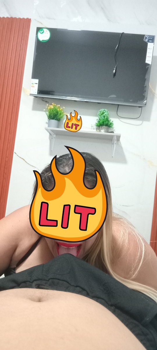 ro50520_roberto's tweet photo. HOLISS CHICOS ESTAMOS BUSCANDO PARA EL DIA SÁBADO CONOCER 2 SINGLES PERO QUE SEAN SERIOS  YA QUE MI ESPOSO CORNUDO ME QUIERE VER CON 2 CHICOS COGIENDO Y AMI ME FACINA LA IDEA SERIA MI PRIMERA EXPERIENCIA CON 2 CHICOS DELANTE DE MI CORNUDITO https://t.co/GVRNXJApRF