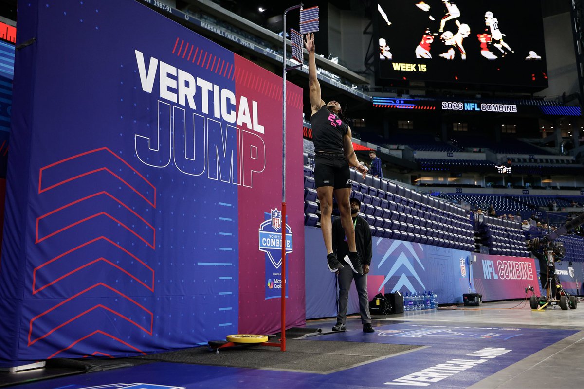 Julian Neal tweet media