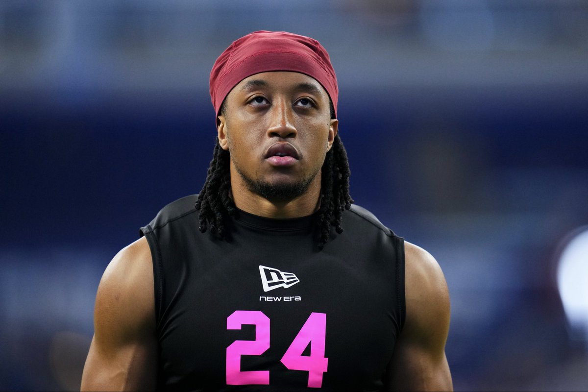 Julian Neal tweet media