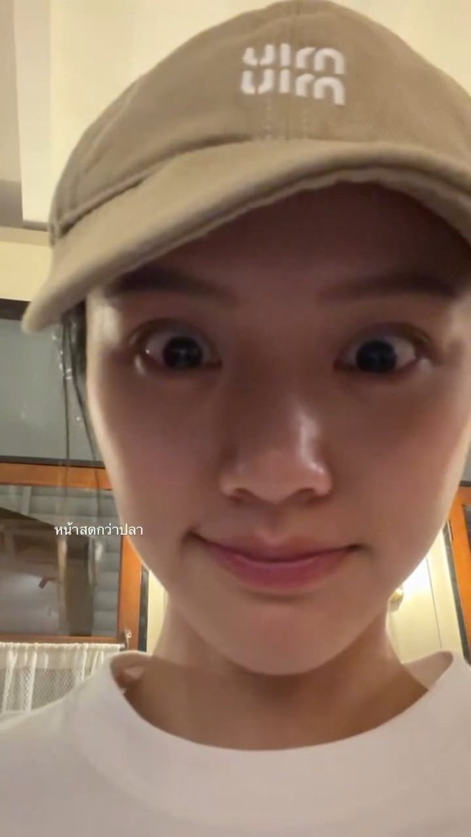 I just reread the chapter where Si takes the kids home and that SiKlao moment in chapter 22 😳

#ลูกหมีซอนญ่า #LMSY #HometownRomanceQ17