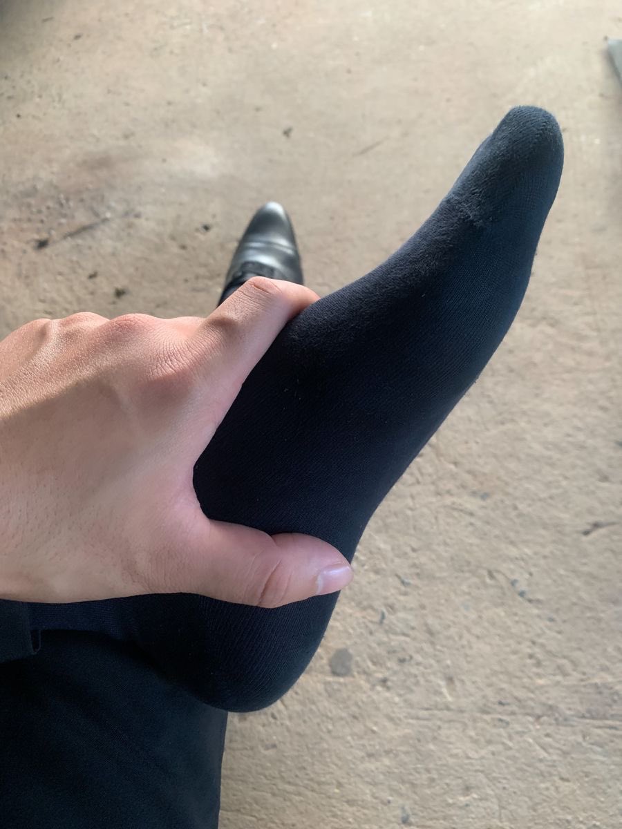 tienduck3w's tweet photo. Sniff it https://t.co/1VOYOoF9tw