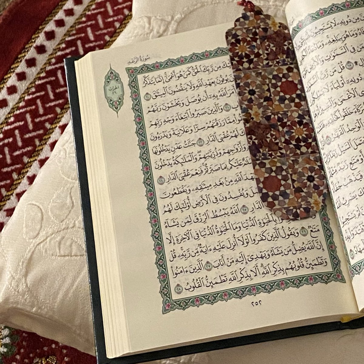 zmh_17's tweet photo. إنما المرء في خلواته 📿🩶 https://t.co/nqBBs9zvXN