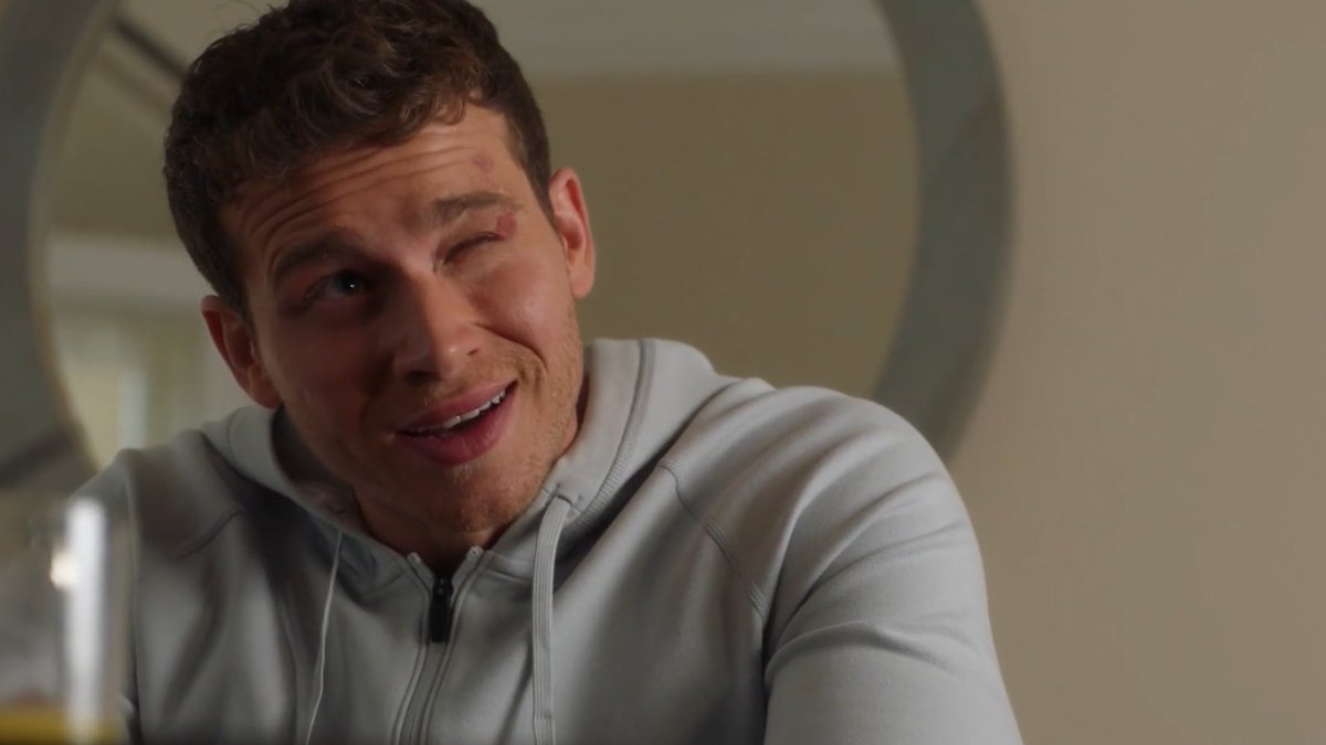 buckitallup's tweet image. i love when he ;D