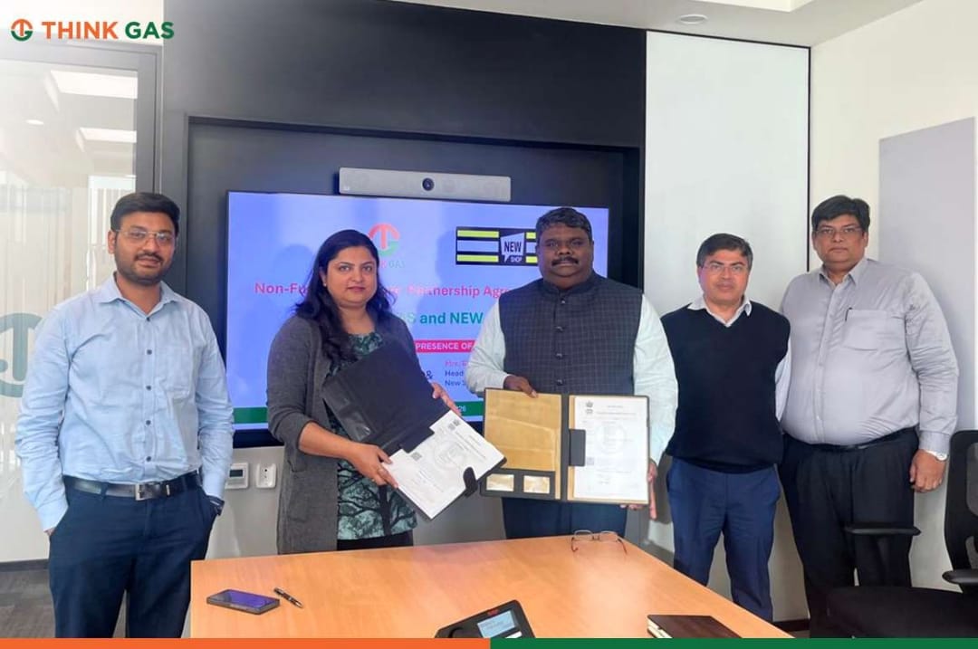 THINKGasIndia's tweet photo. THINK Gas has signed a strategic MoU with New Shop to introduce 24x7 convenience retail stores across our branded stations in authorised Geographical Areas.
This partnership strengthens our Non Fuel Retail ecosystem by transforming our forecourts into vibrant mobility hubs that offer more than clean energy.
With modern convenience retail, we aim to enhance customer experience, increase footfall, create additional revenue opportunities for dealer partners and improve long term station profitability.
At THINK Gas, we believe Non Fuel is the theme of the hour as we build future ready, customer centric energy infrastructure.
#THINKGas #NewShop #NonFuelRetail #MobilityHubs #CustomerExperience