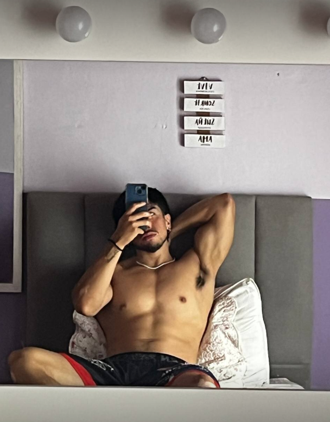 mastrcooper's tweet photo. 😈🍆 https://t.co/6yy3PODYdU