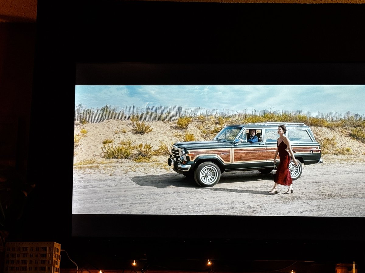 mpls molly tweet media