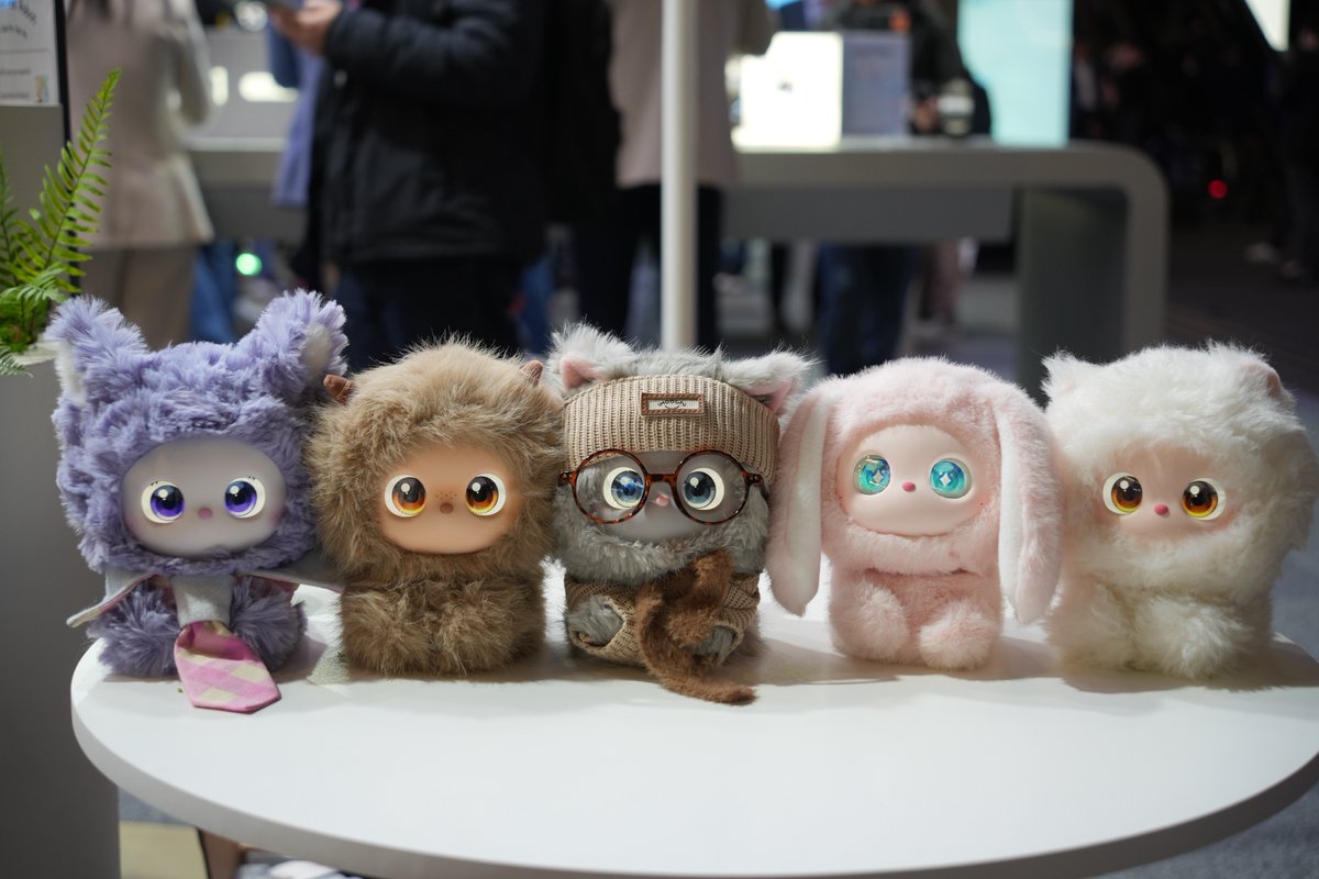 ZTE Device tweet media