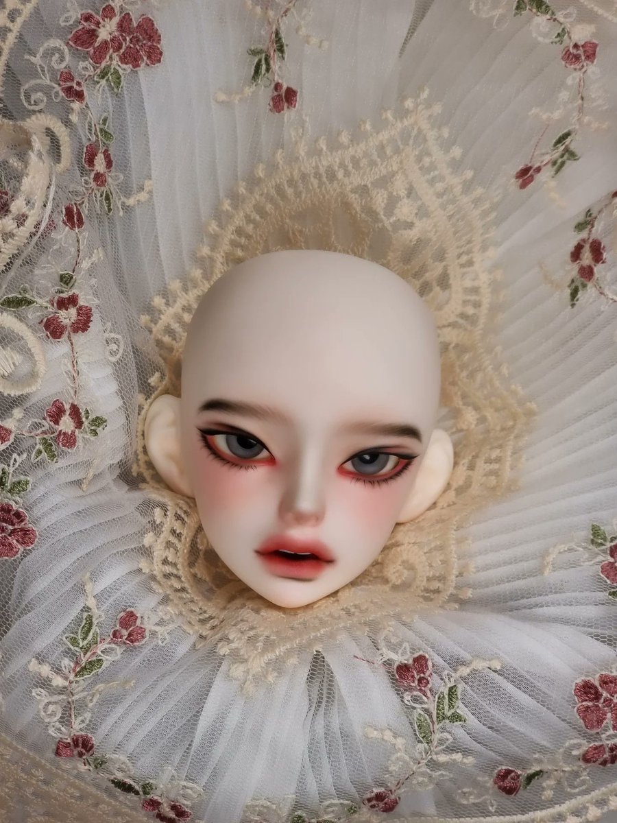 🌙수수봄
▪️리페인팅
▪️인형의상,인형소품
▪️오더항상받고있어요.
▪️오더문의는DM
▪️블로그톡톡문의
✨️instagram.com/_susubom_
✨️naver.me/Ftv82L0J
#마이디어보이에버리