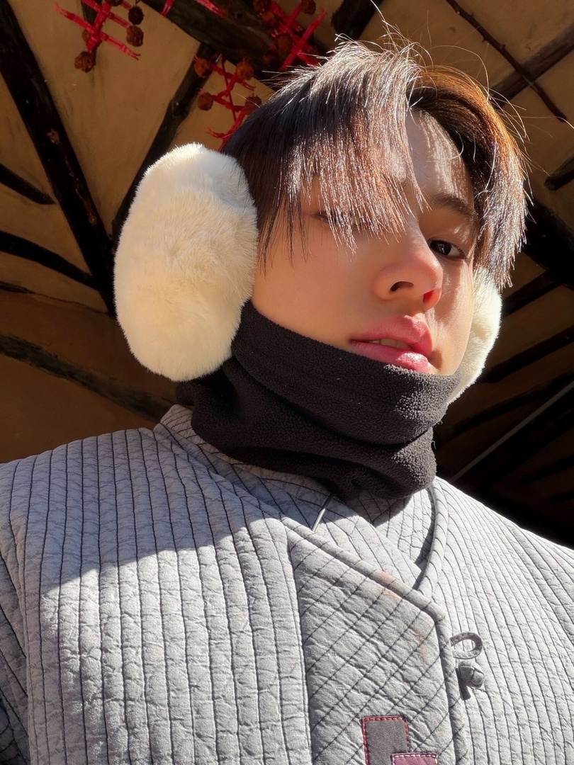 selfolssi ♤ tweet media