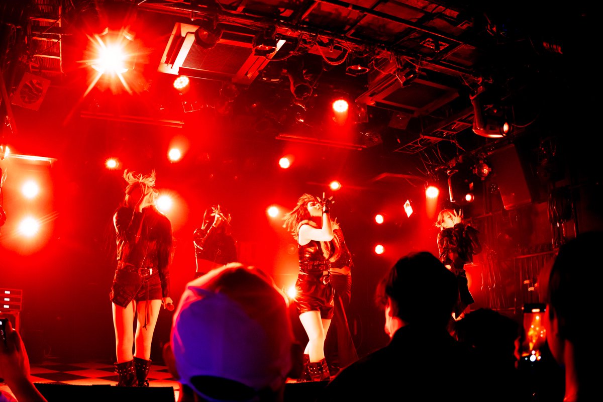 6174_official's tweet photo. 【LIVE PHOTO📸】

- 6174 DEBUT LIVE『FIRST NOISE』 -

HARUNE
@6174_HARUNE 

#ロクイチナナヨン
#FIRSTNOISE
#idol #rock https://t.co/H5m71PI0M4