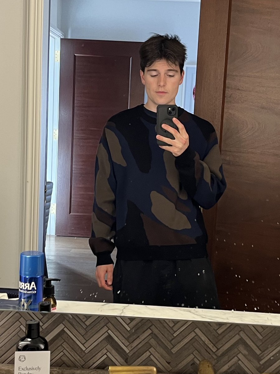 Rawrleigh Narf Cawoolina tweet media