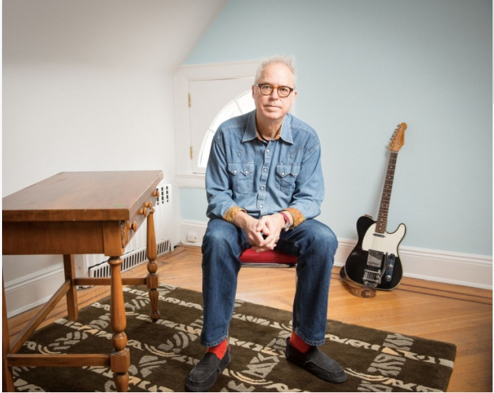 Grande el gran Bill Frisell, me encanta la guitarra en el jazz, no se si ya hubo algún especial solo con guitarras dentro del jazz pero me encantaría uno, saludos maestro  #ElPulsoDelJazz