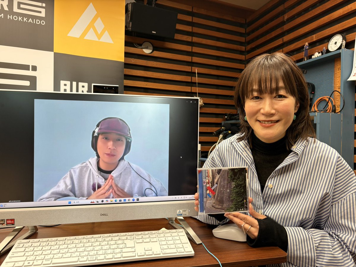 airg_TipHop's tweet photo. #tiphop リモートゲストは！
 #リュックと添い寝ごはん Vo.&amp;Gt.松本ユウ(@yu__matsumoto )さんでした✨️

先週2/25(水)2年ぶりの🆕アルバム
『生きるは愛』がリリースされてました🎊

全12曲収録💿

来月は札幌でのイベントに出演が決まってます🎪 https://t.co/YY0r6phOU8