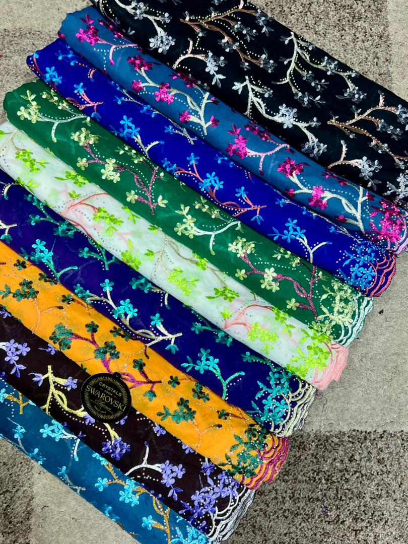 FatimaJiya3's tweet image. Frame 1 and 2
Crystal swarovski #41k 
Frame 3 and 4
Swiss #35k

wa.me/message/SOG7IE…

WhatsApp 08180334254.
Kano State/Minna, Niger State,Nigeria 🇳🇬