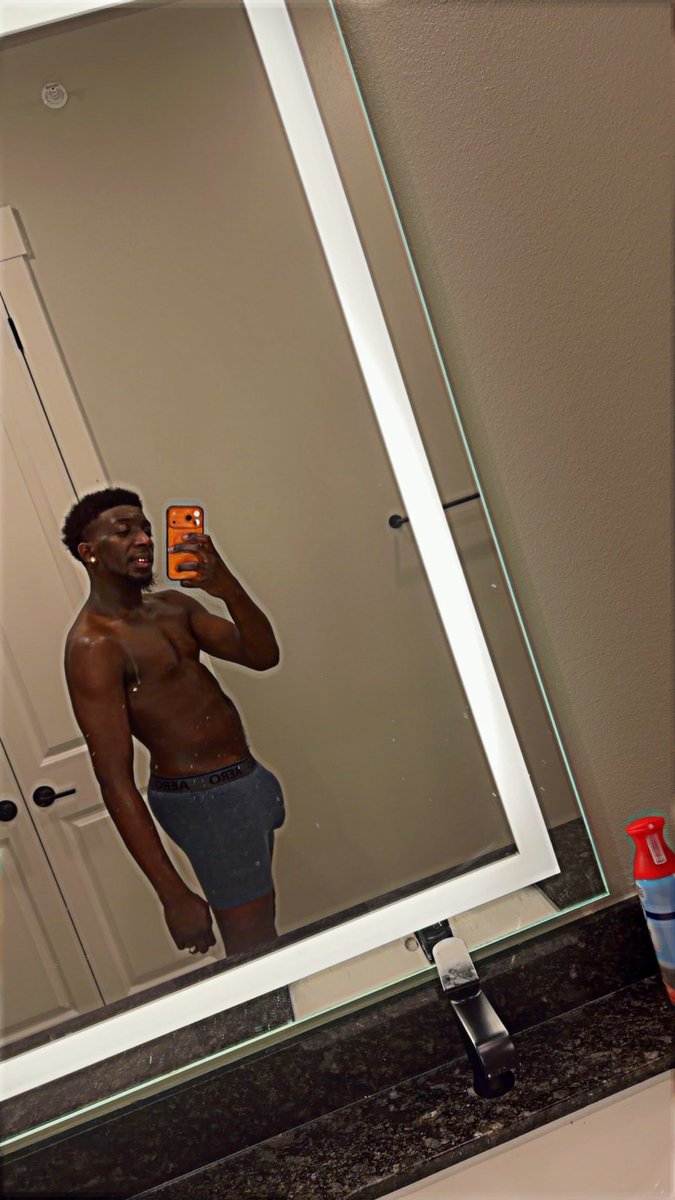 Big Daddy Trey 🤍❕❕ tweet media