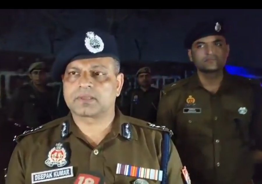 जिला आगरा थाना शाहगंज क्षेत्र के अर्जुन नगर पर 12 अप्रैल 2025 हनुमान जयंती पर भंडारा मे पुरी लेने गई थी तभी इस दलित बच्ची को 9-10 वर्षीय को कोई ले गया था 

इस बच्ची के मां-बाप ने थाना, चौकी व अधिकारियों तक गुहार लगाई लेकिन बच्ची नहीं मिल पाई यहां आगरा पुलिस नाकाम रही।

आगरा पुलिस