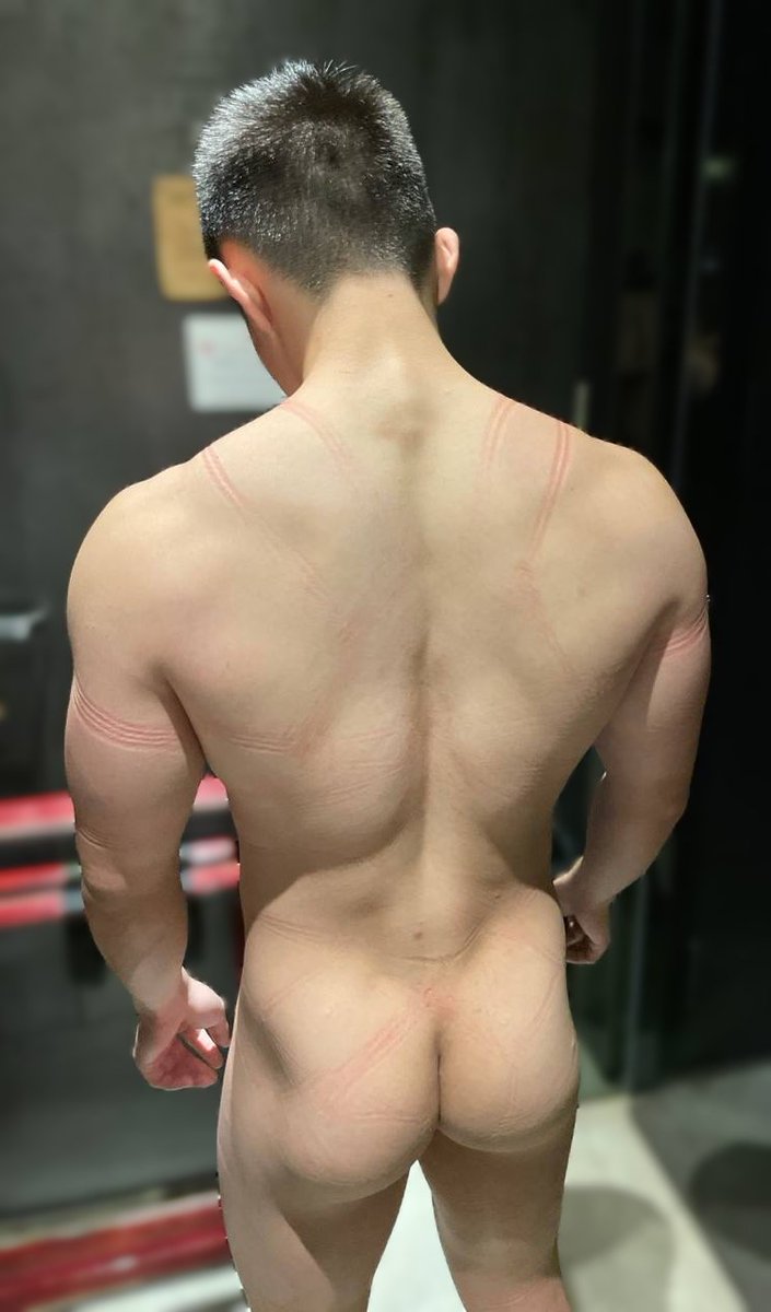 Coolguy77 tweet media