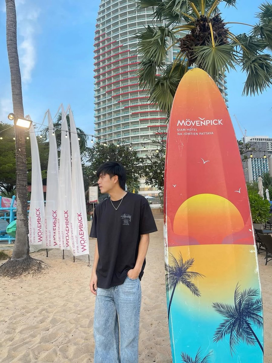 ทะเลหล่อมาก 🌊 

    ☆~ #marcmc #marcnatarit ~☆